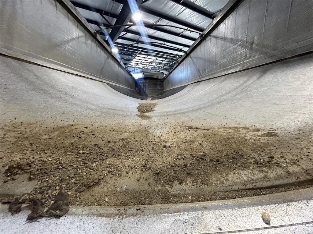 East Mfg Genesis Ανατρεπόμενες ρυμούλκες