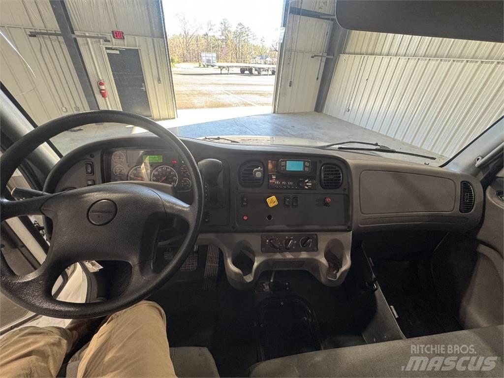Freightliner M2 Φορτηγά Κόφα