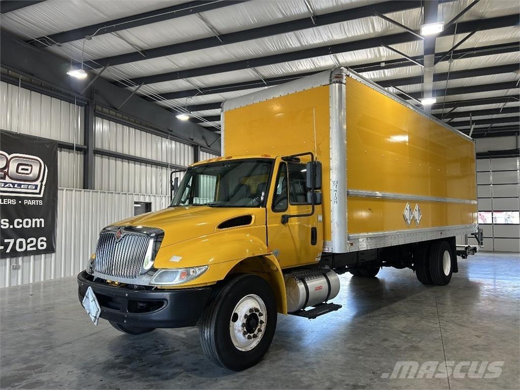 International 4300 Φορτηγά Κόφα