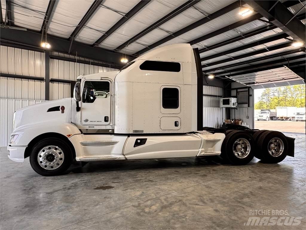 Kenworth T660 Τράκτορες
