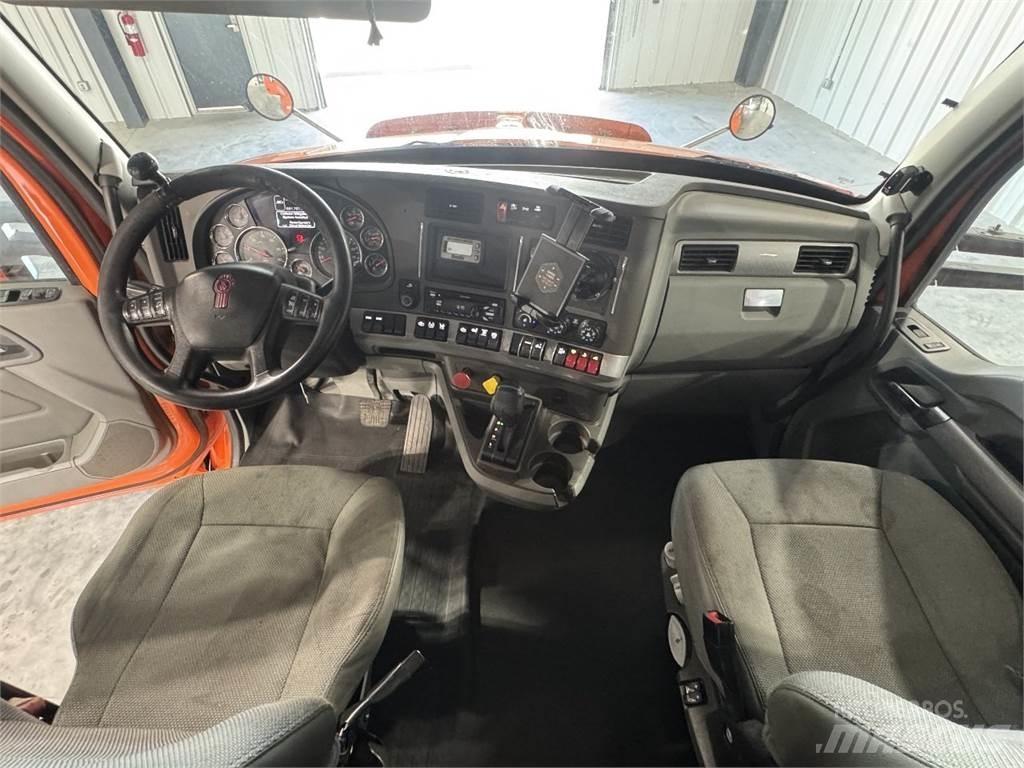 Kenworth T680 Τράκτορες