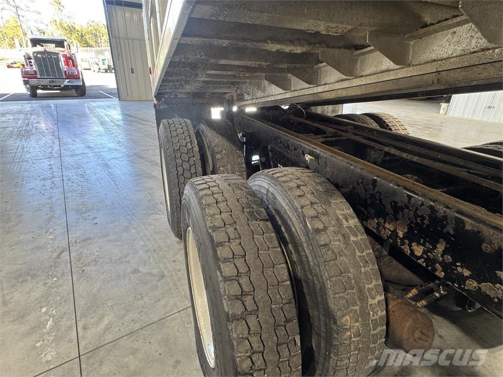 Kenworth T800 Φορτηγά Ανατροπή