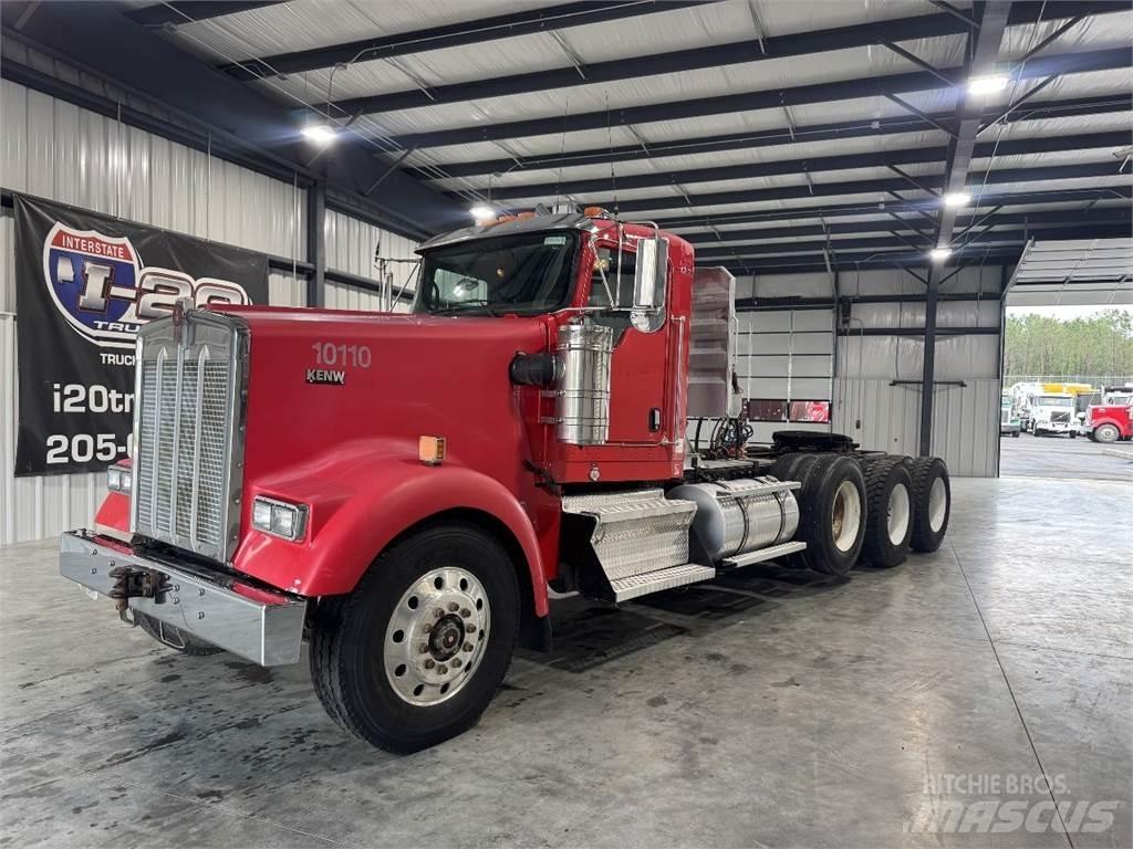 Kenworth W900 Τράκτορες