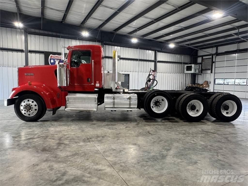 Kenworth W900L Τράκτορες