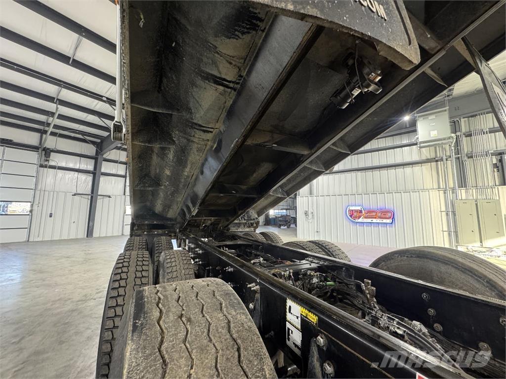 Mack GR64F Φορτηγά Ανατροπή