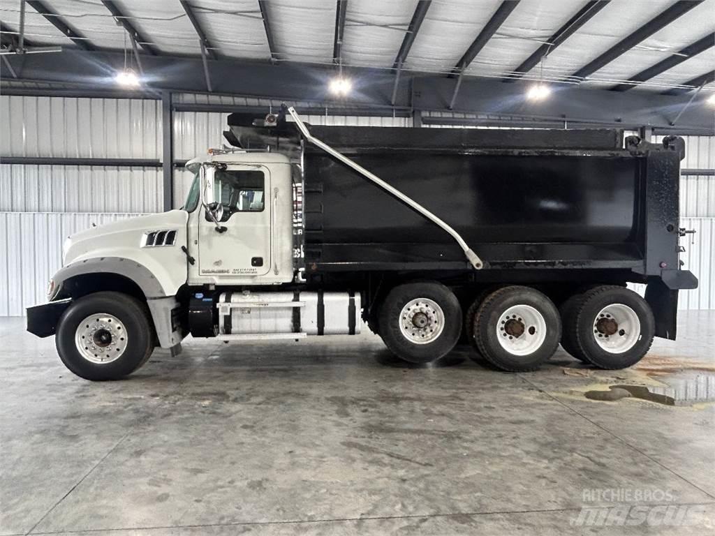 Mack GU713 Φορτηγά Ανατροπή