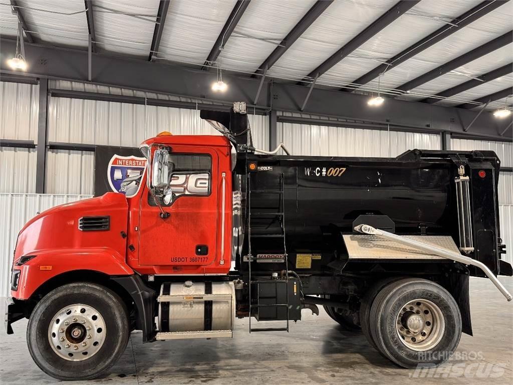 Mack MD6 Φορτηγά Ανατροπή