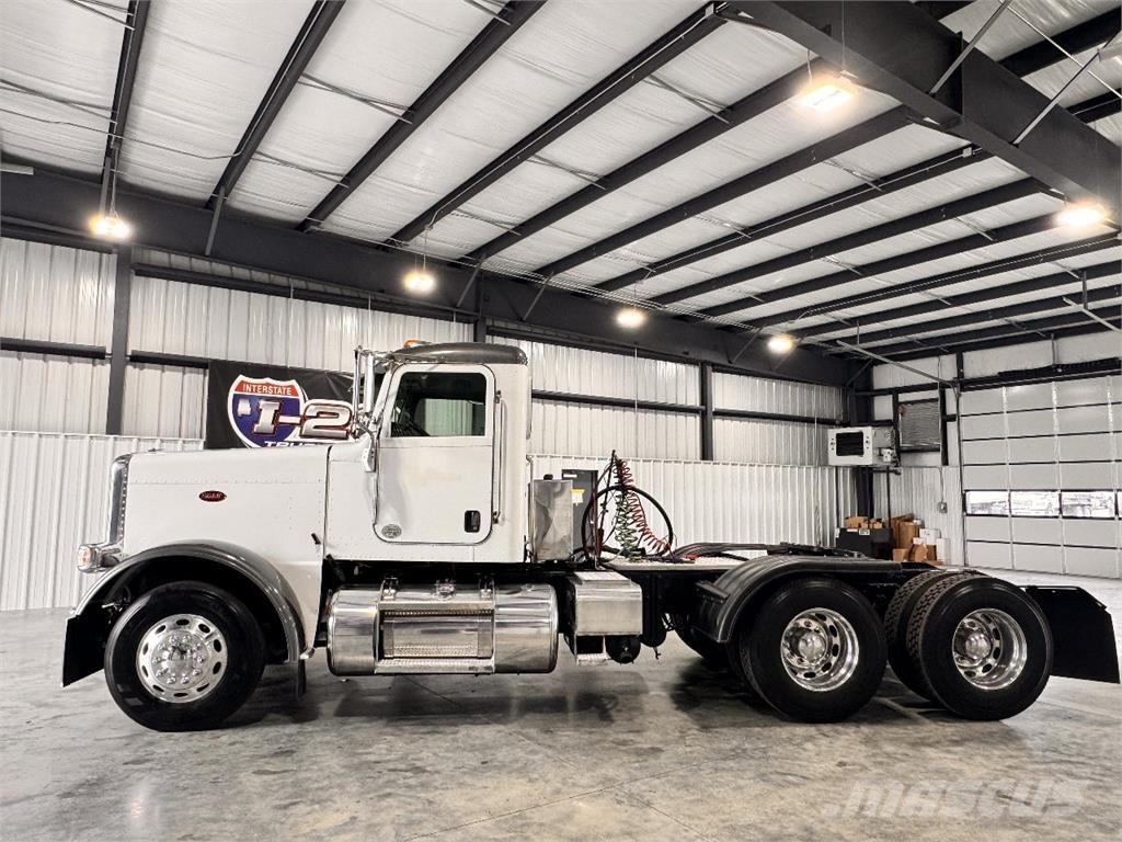 Peterbilt 389 Τράκτορες