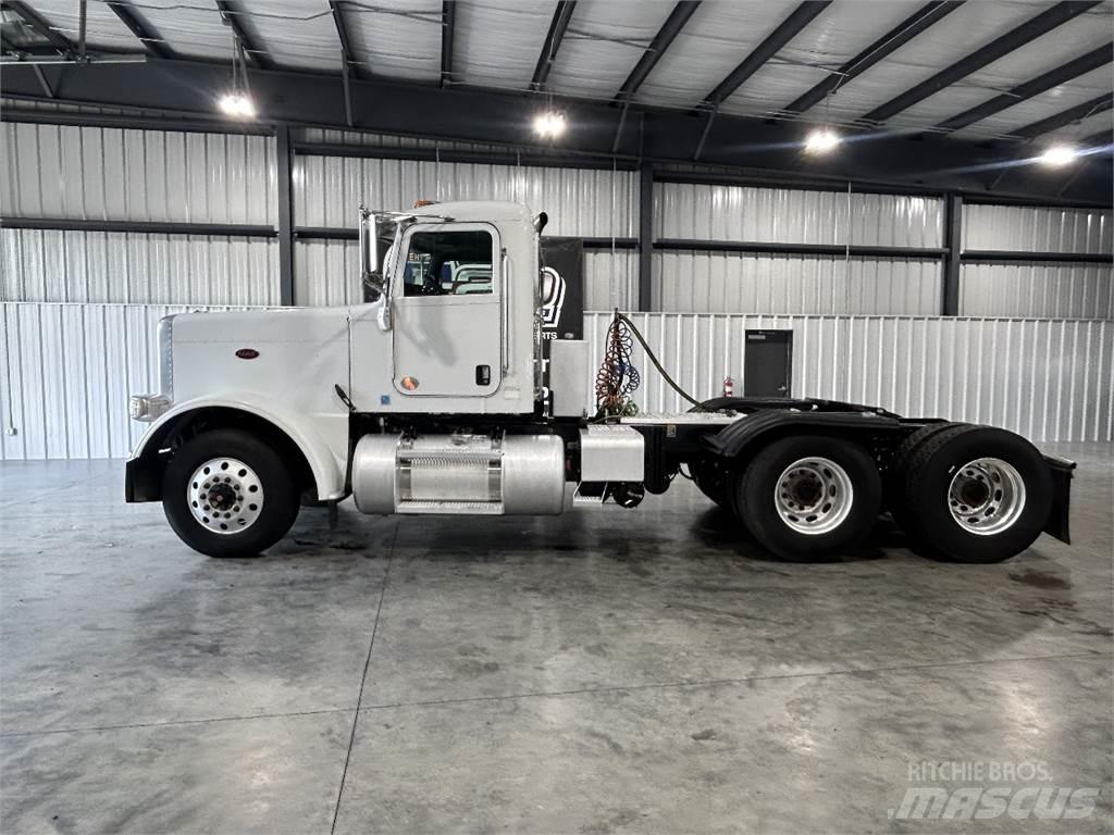 Peterbilt 389 Τράκτορες