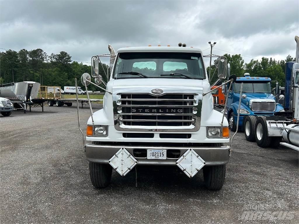 Sterling L7500 Φορτηγά Kαρότσα με ανοιγόμενα πλαϊνά