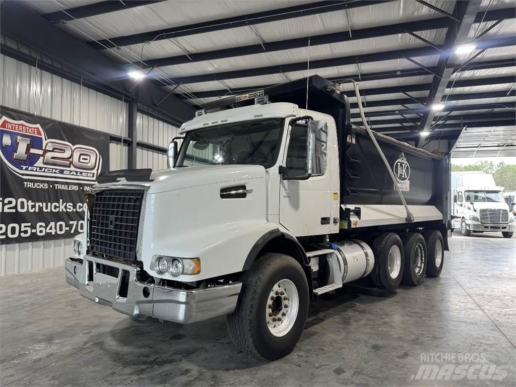 Volvo VHD Φορτηγά Ανατροπή