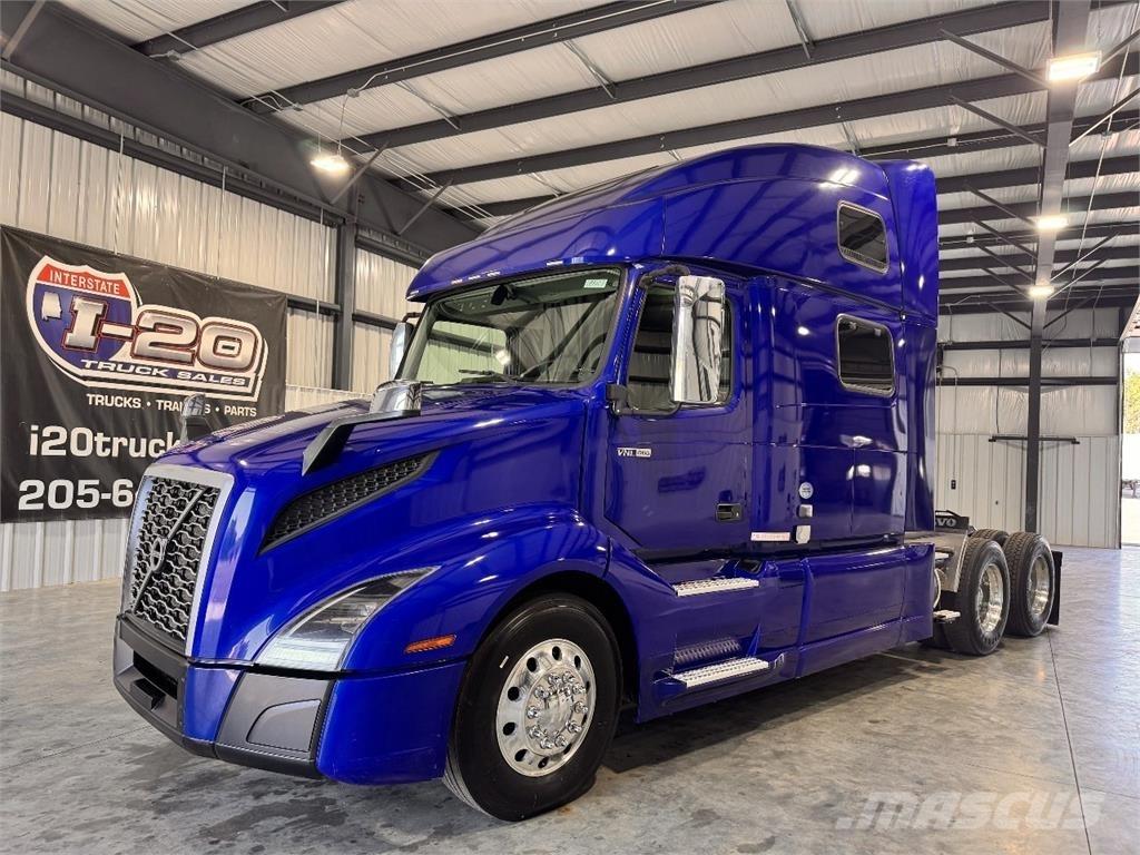 Volvo VNL860 Τράκτορες