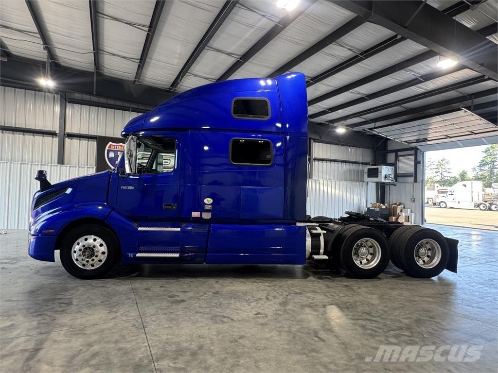 Volvo VNL860 Τράκτορες