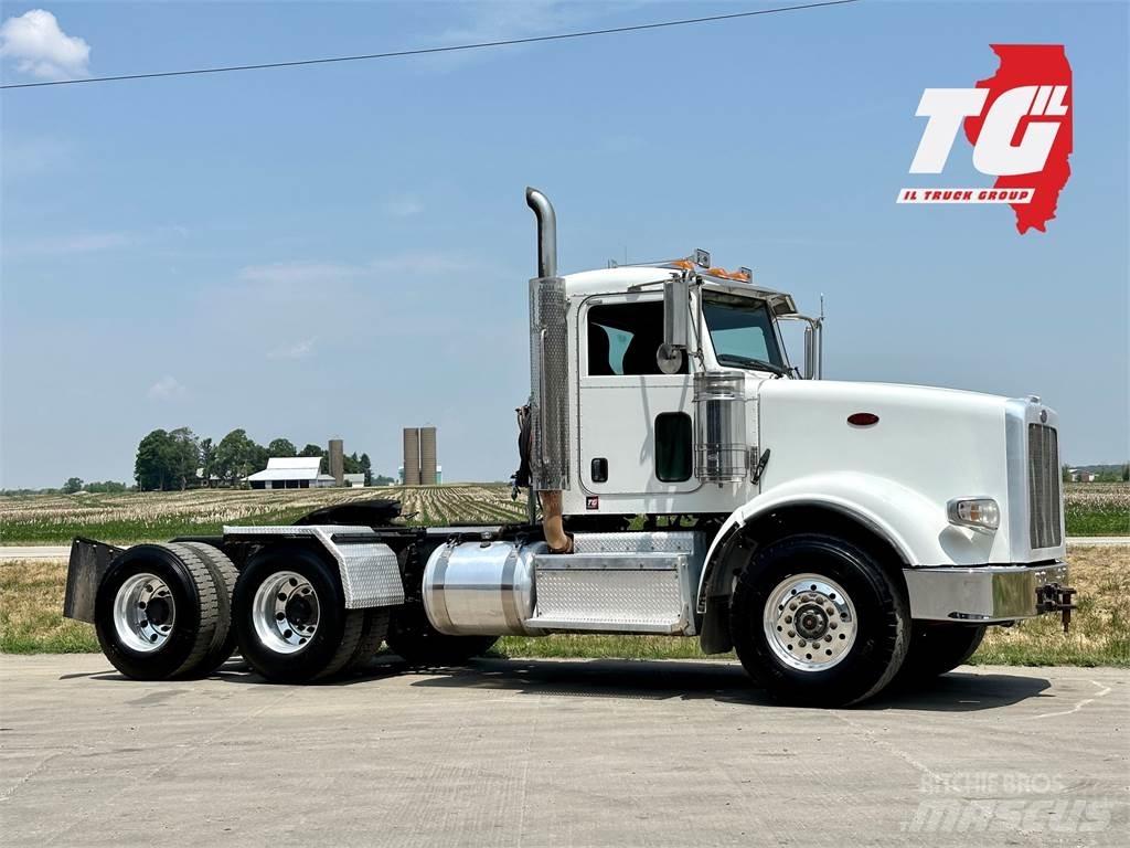 Peterbilt 367 Τράκτορες