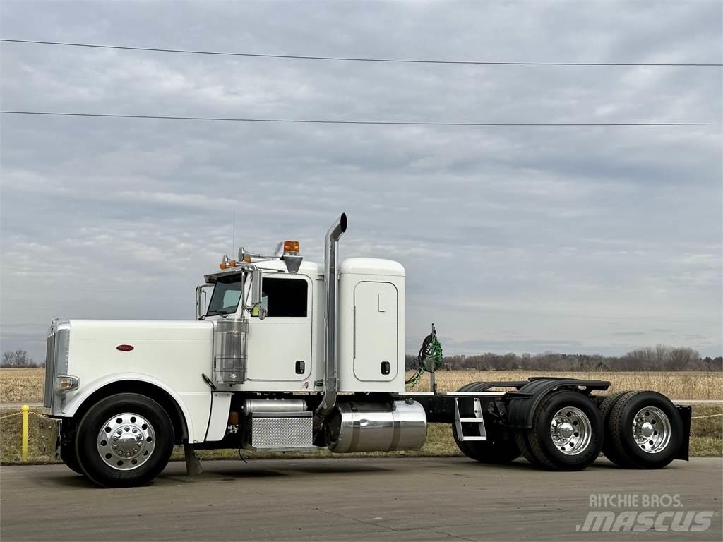 Peterbilt 389 Τράκτορες