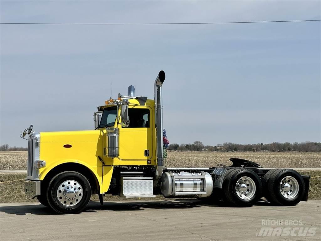 Peterbilt 389 Τράκτορες