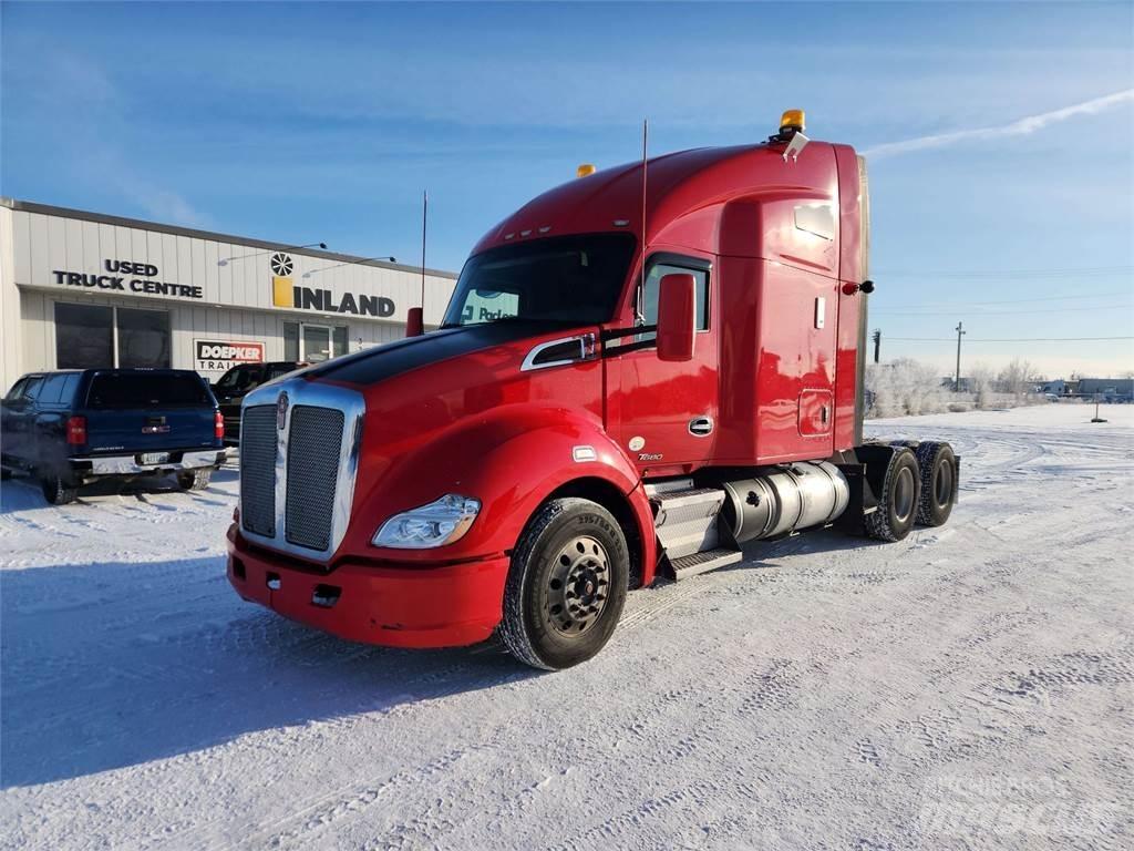 Kenworth T680 Τράκτορες