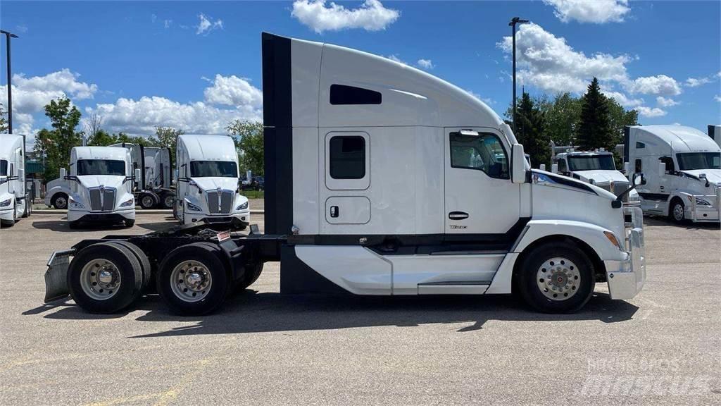 Kenworth T680 Τράκτορες