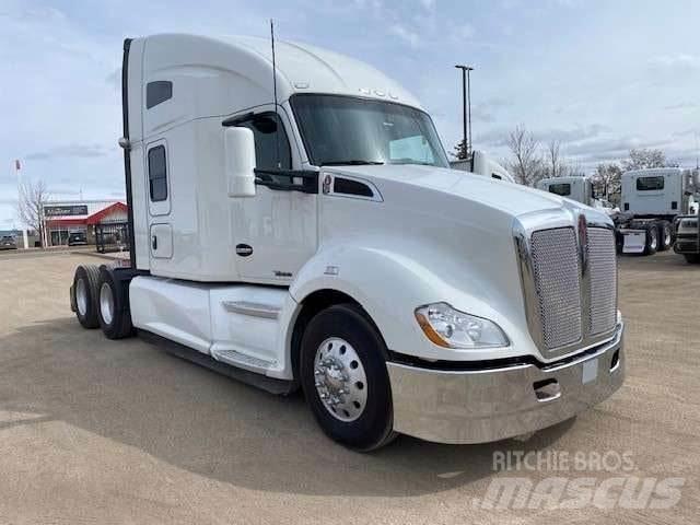 Kenworth T680 Τράκτορες