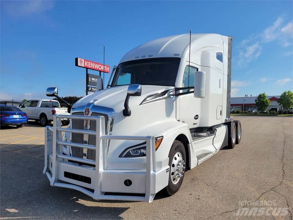 Kenworth T680 Τράκτορες