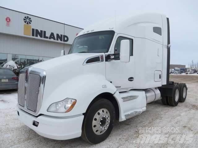 Kenworth T680 Τράκτορες