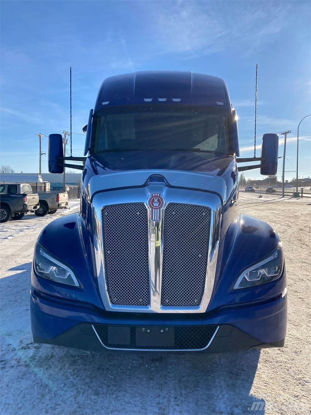 Kenworth T680 Τράκτορες