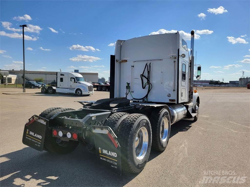 Kenworth T800 Τράκτορες