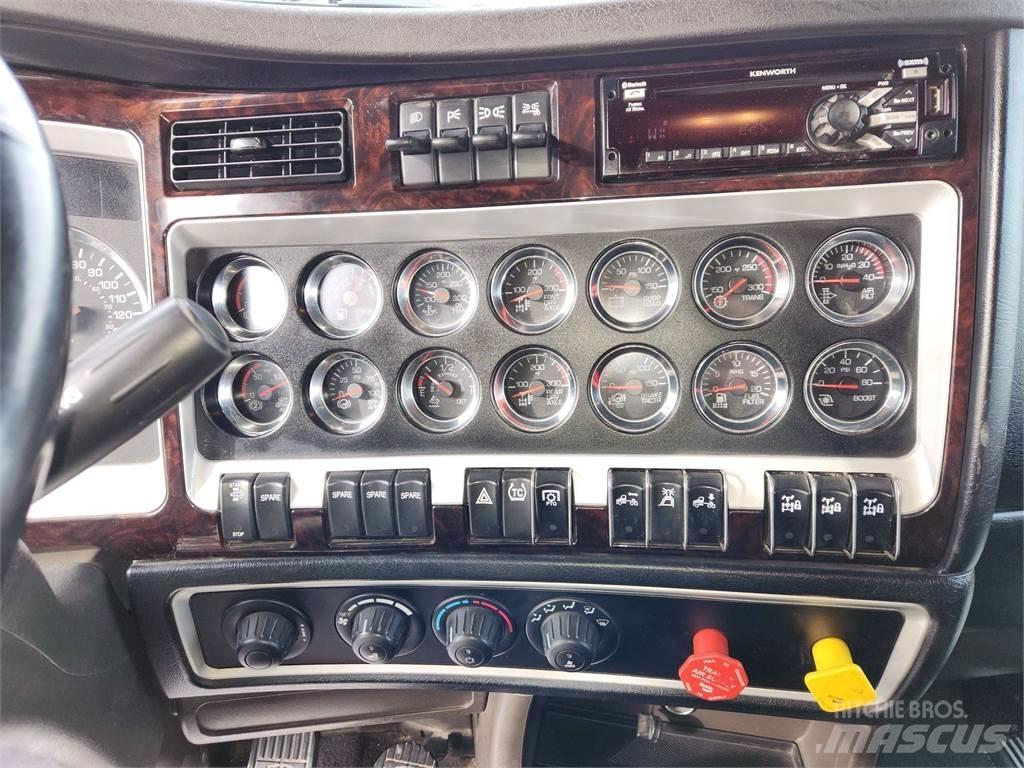 Kenworth W900L Τράκτορες