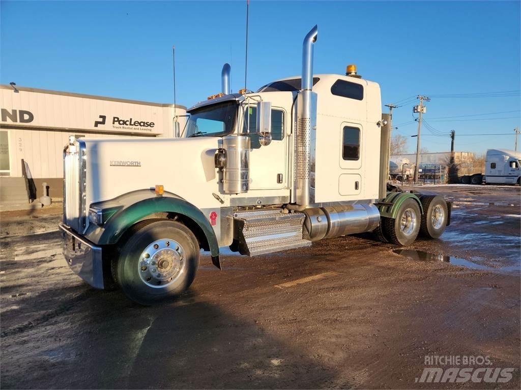 Kenworth W900L Τράκτορες