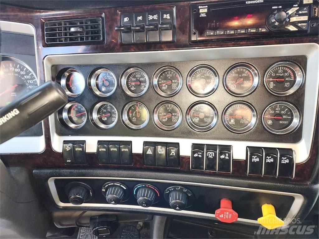 Kenworth W900L Τράκτορες