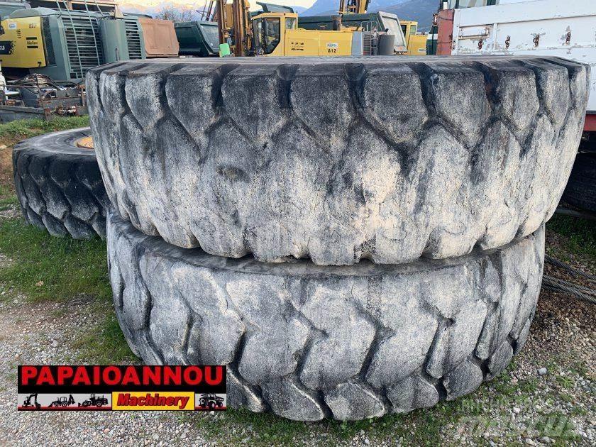 Komatsu HD785-5 Κατασκευές - Άλλα