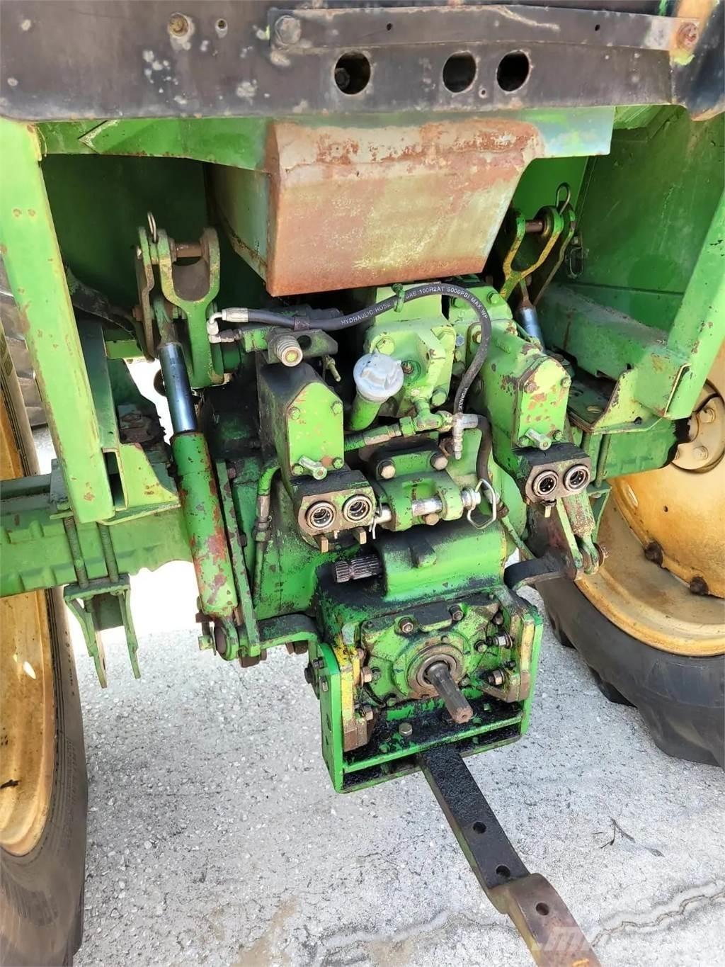 John Deere 4230 Τρακτέρ