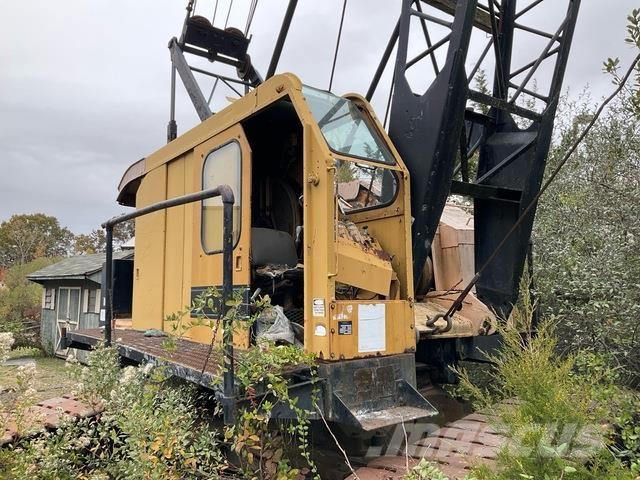 American 5299 Γερανοί με ερπύστριες