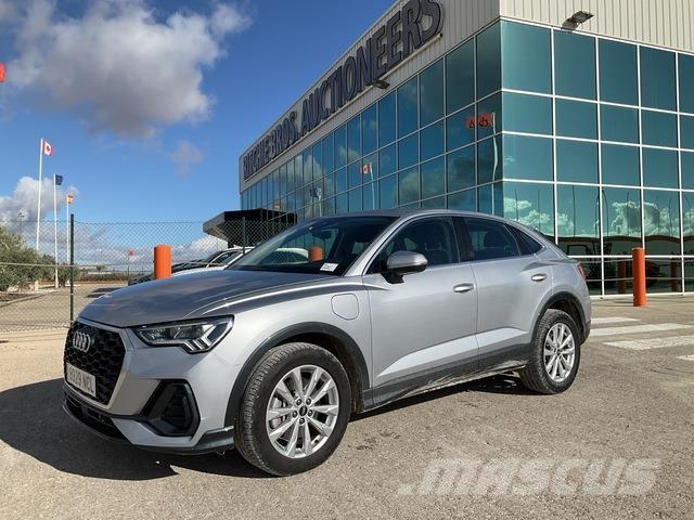 Audi Q3 Αυτοκίνητα