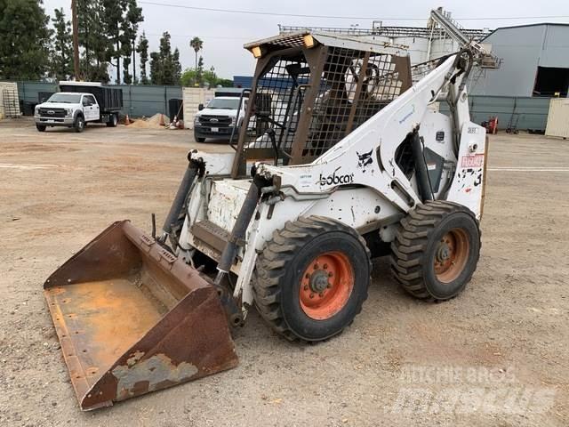 Bobcat 873 Φορτωτάκια