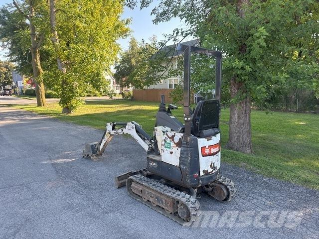 Bobcat E10 Εκσκαφείς με ερπύστριες