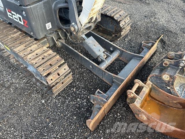 Bobcat E20Z Εκσκαφάκι (διαβολάκι) < 7t