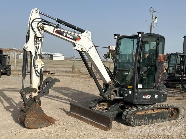 Bobcat E35 Εκσκαφείς με ερπύστριες