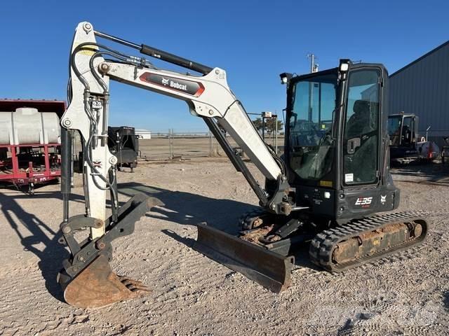 Bobcat E35 Εκσκαφείς με ερπύστριες