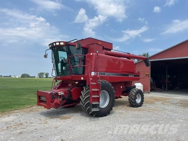 Case IH 2344 Θεριζοαλωνιστικές μηχανές