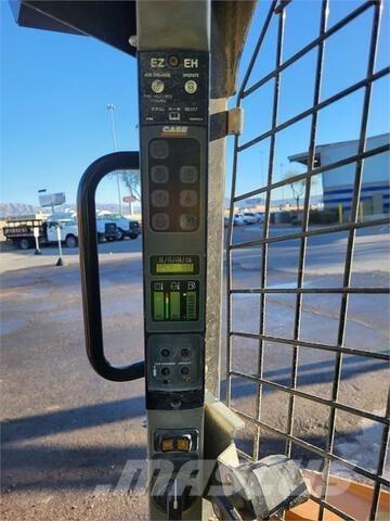 CASE TR270 Φορτωτάκια