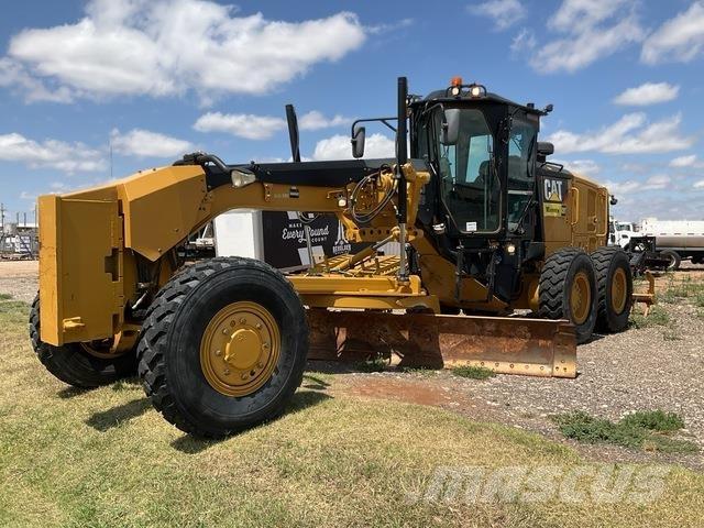 CAT 12M3 AWD Γκρέιντερς
