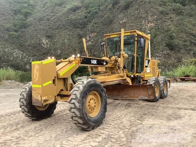CAT 140K Γκρέιντερς
