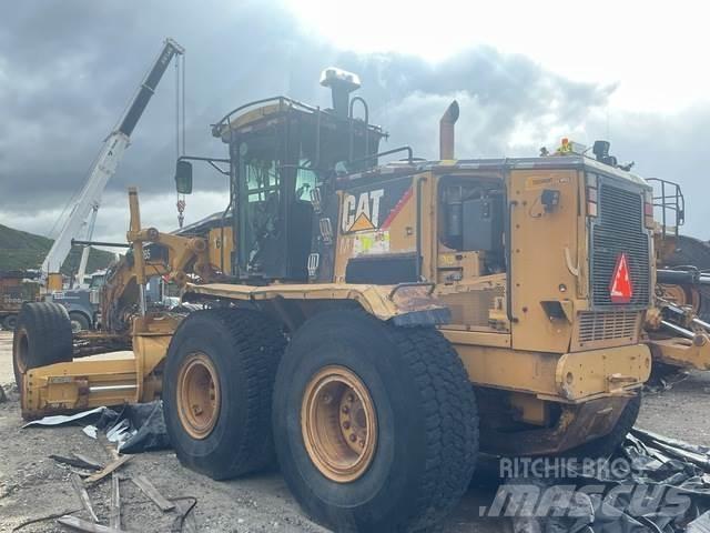 CAT 16M Γκρέιντερς
