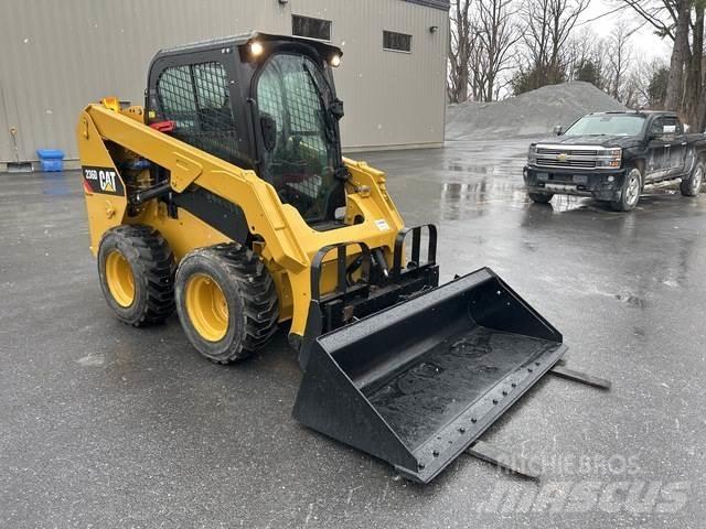 CAT 236D Φορτωτάκια