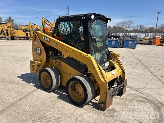 CAT 236D3 Φορτωτάκια