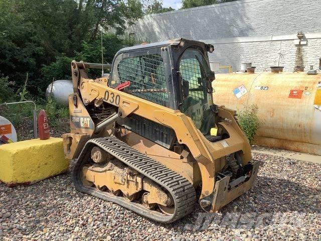 CAT 259D Φορτωτάκια