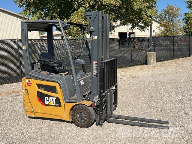 CAT 2ET2500 Ηλεκτρικά περονοφόρα ανυψωτικά κλαρκ