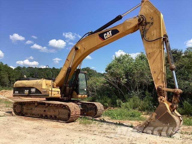 CAT 330D L Εκσκαφείς με ερπύστριες