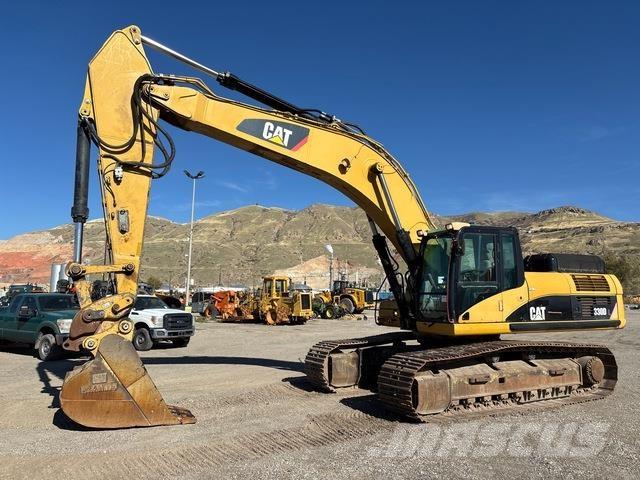 CAT 330D L Εκσκαφείς με ερπύστριες